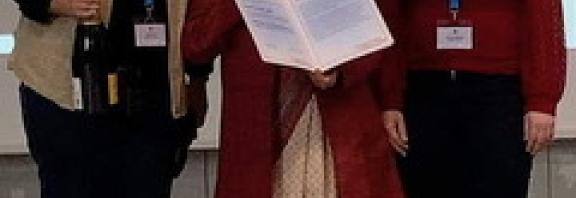 The photo shows (from left to right) Professor Miriam Butt, Professor Aditi Lahiri, Professor Sophie Repp the President of the DGfS, and Professor Anke Himmelreich, Vice President of the DGfS